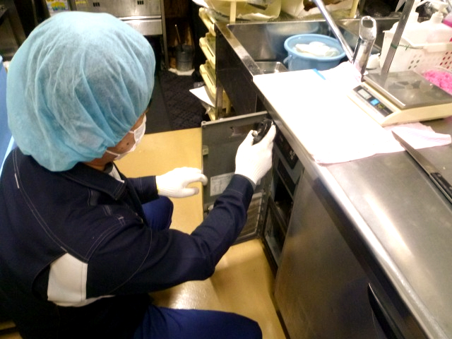 高知県全域 飲食店、公官庁のゴキブリ駆除は環境コントロールセンターの画像